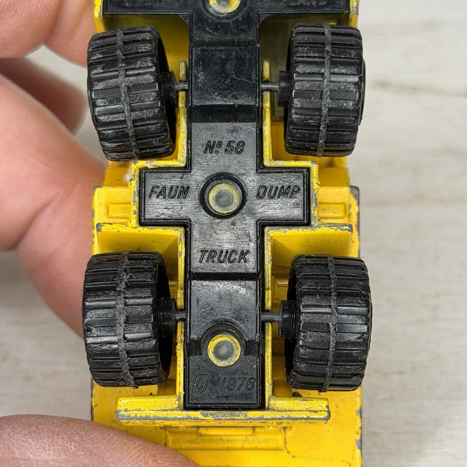 Vintage 1976 Matchbox Lesney Superfast #58 Faun Dump Truck FC