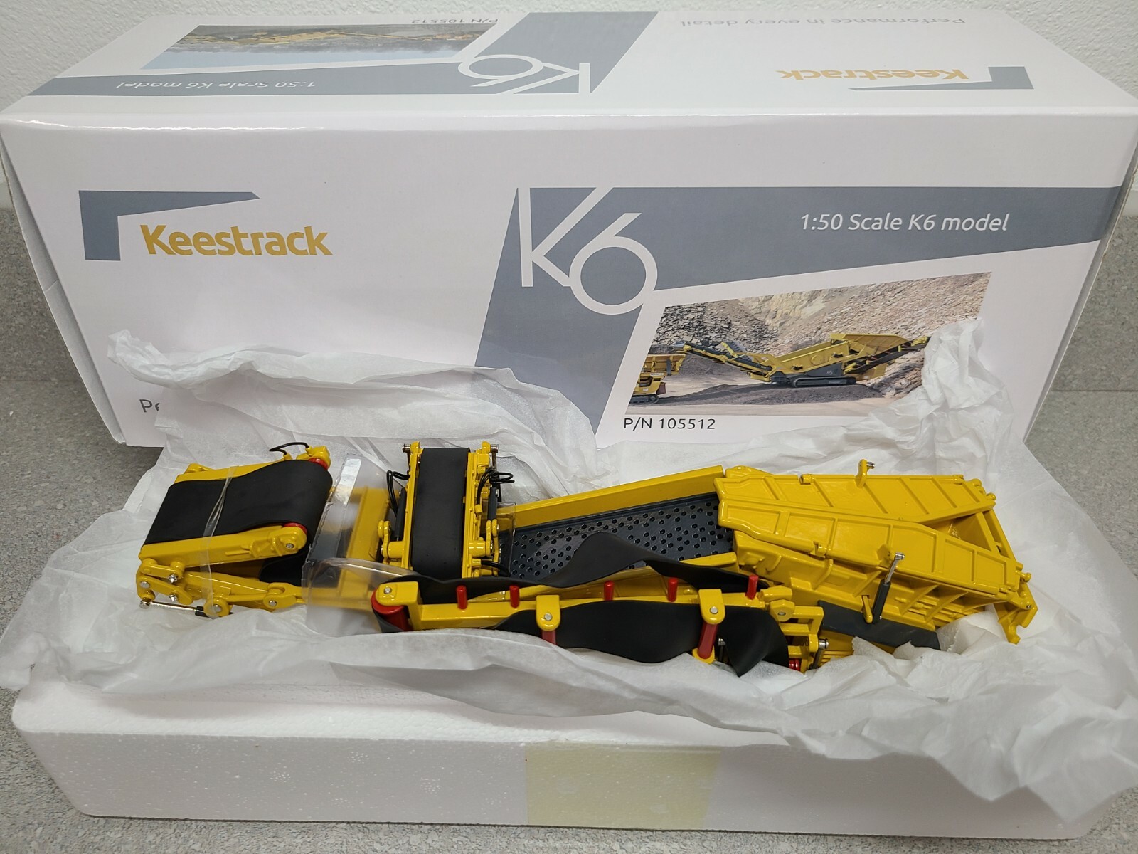 Keestrack Frontier K6 Mobile Tracked Screener – Sunraise 1:50 Scale #105512 New