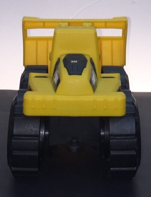 CAT Construction 7” Plastic Wheel Loader Toy Yellow