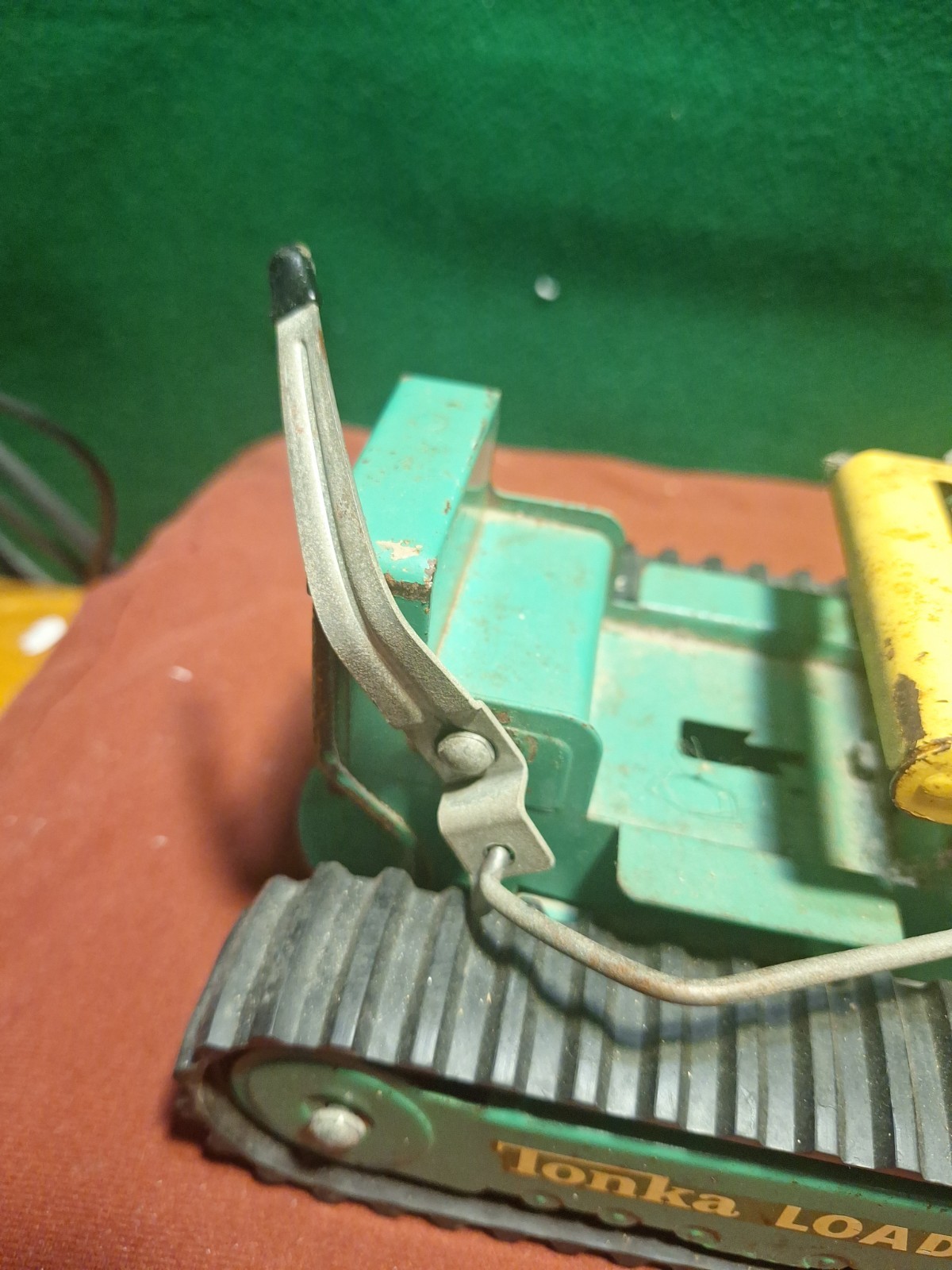 Vintage Tonka Front End Loader Green & Yellow 5” x 12”
