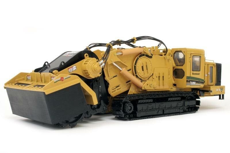 Vermeer T1255 Commander 3 with Terrain Leveler – TWH 1:50 Scale #085-09001 New
