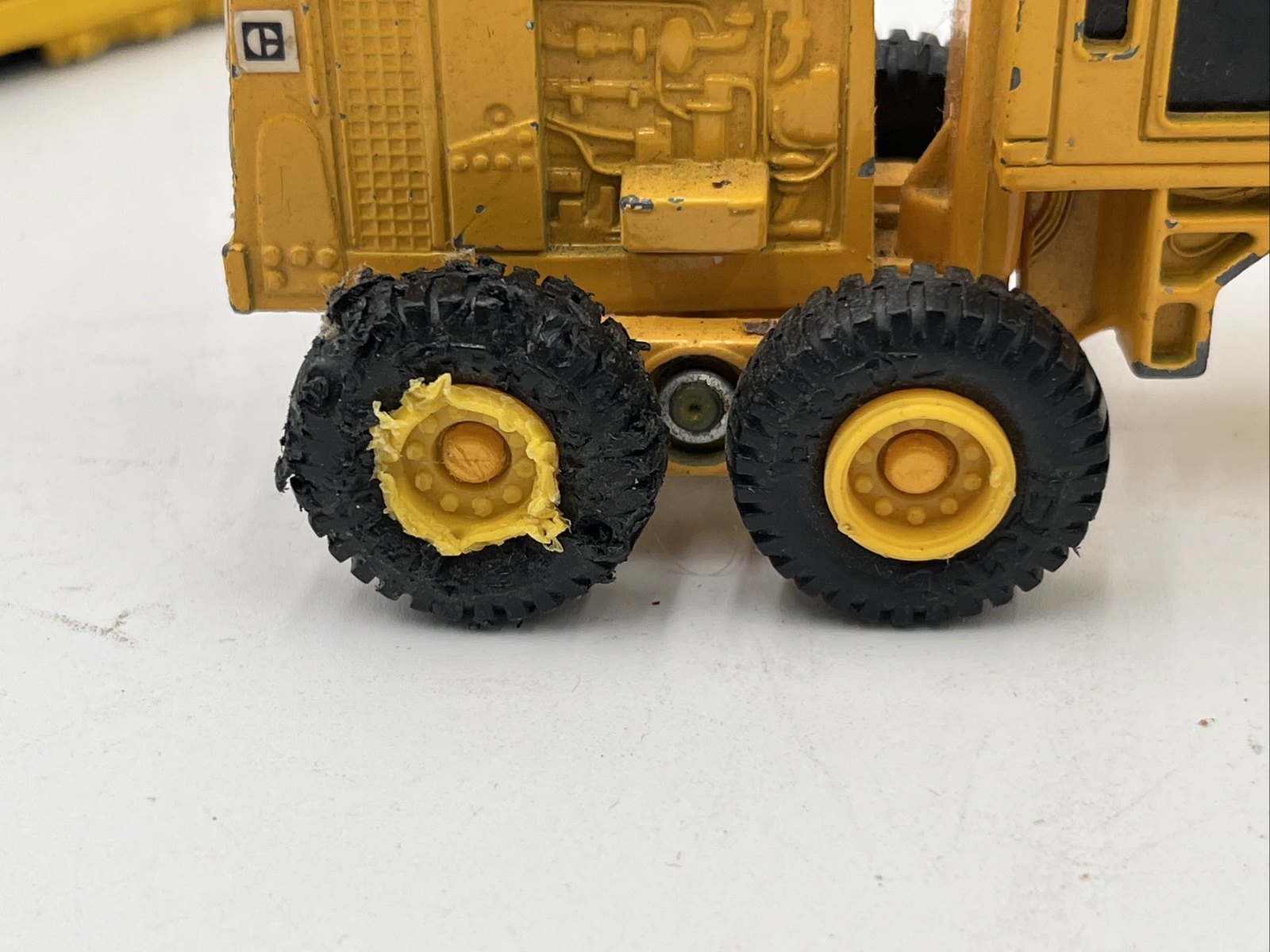 Ertl Cat Road Scraper , Tonka Bulldozer, Hot Wheels Bulldozer Lot Of 3 Repair