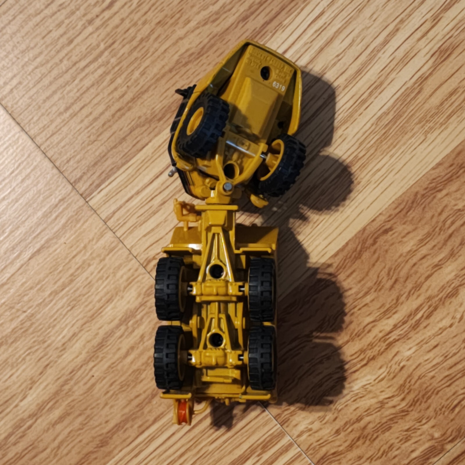 Norscot Cat 730 Articulated Truck KLEIN K-500 Water Tank, D5M Track-Type Tractor