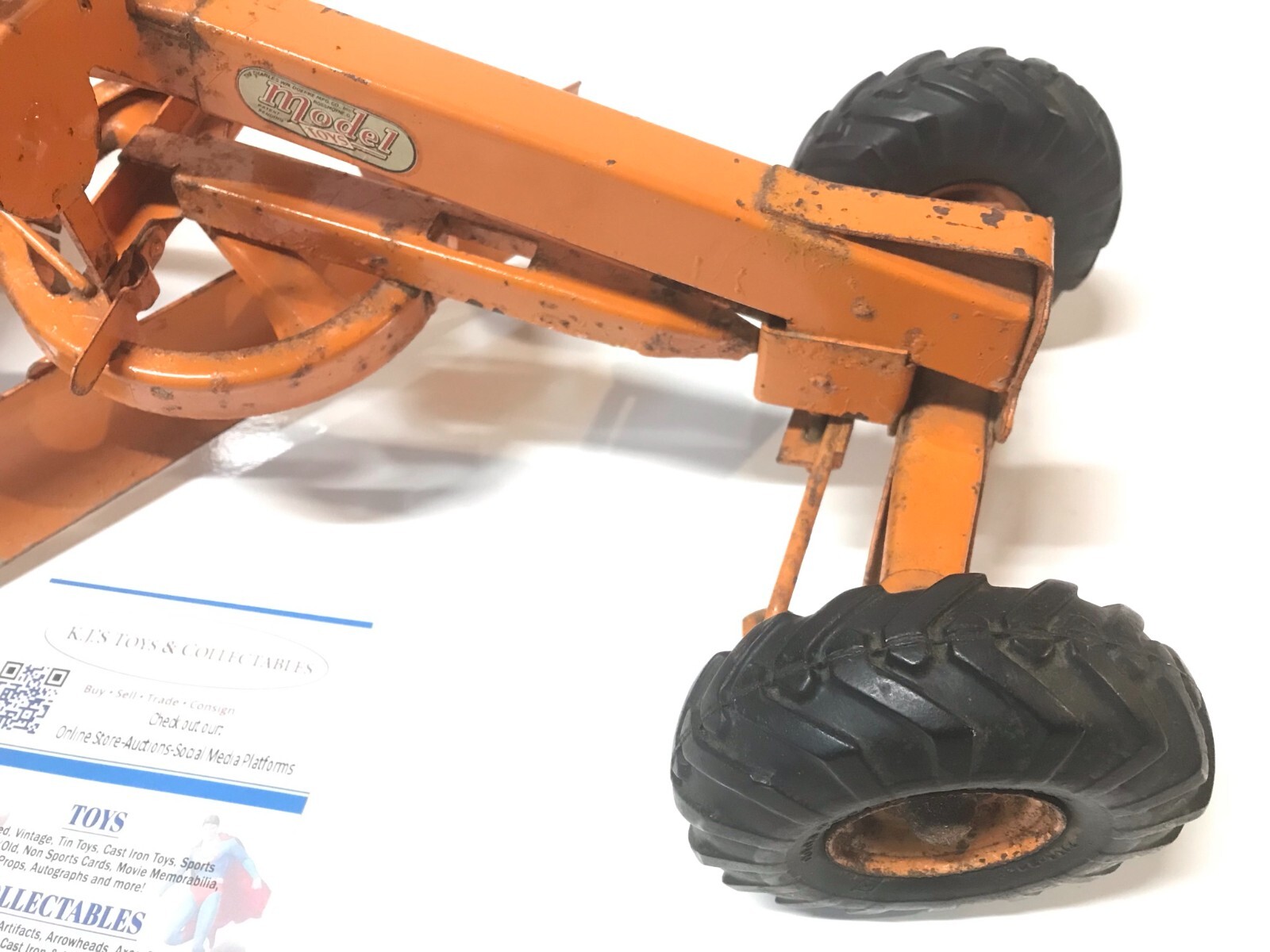 Vintage 1950’s 26″ Yellow-Orange Doepke Model Toys Adams Diesel Road Grader