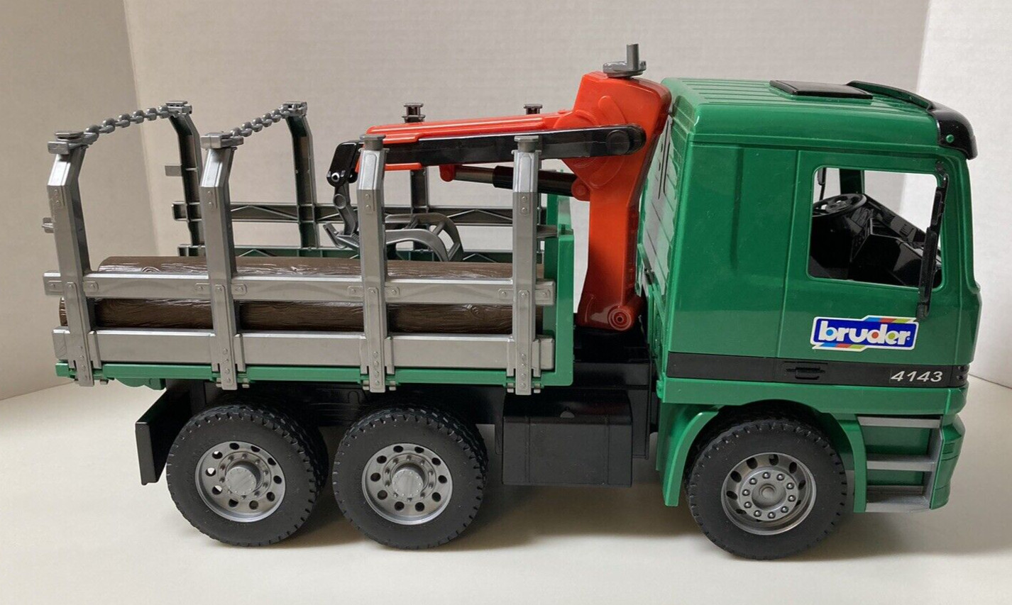 Bruder Logging Truck Green Mercedes 4143 With Loading Crane and 2 Logs Germany