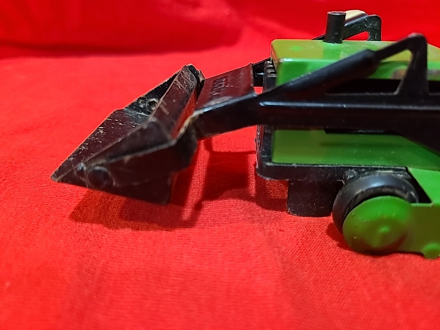 Vintage Tonka Mini Front Loader / Bulldozer Green pressed steel
