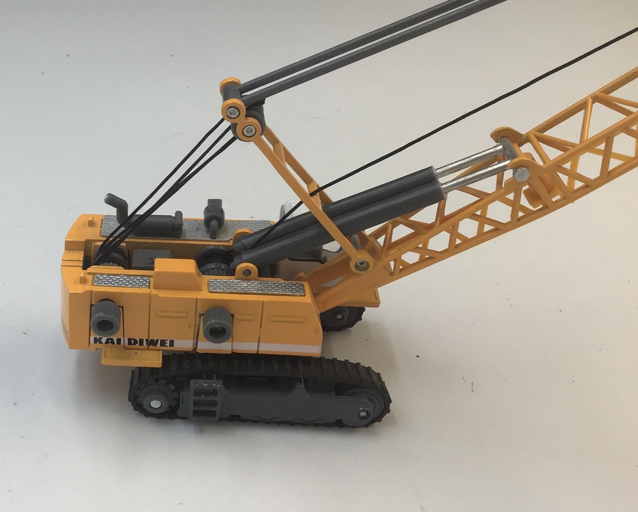 Kaidiwei Tower Cable Excavator 1:87 Scale Die-Cast