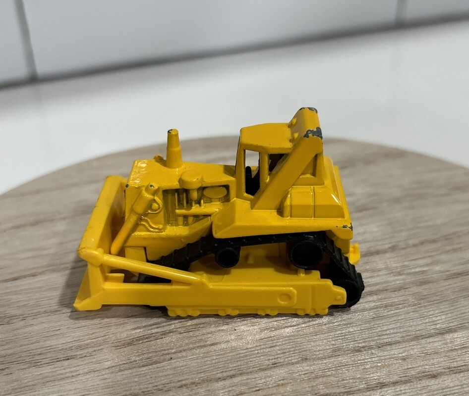 1991 Hot Wheels Bulldozer Malaysia
