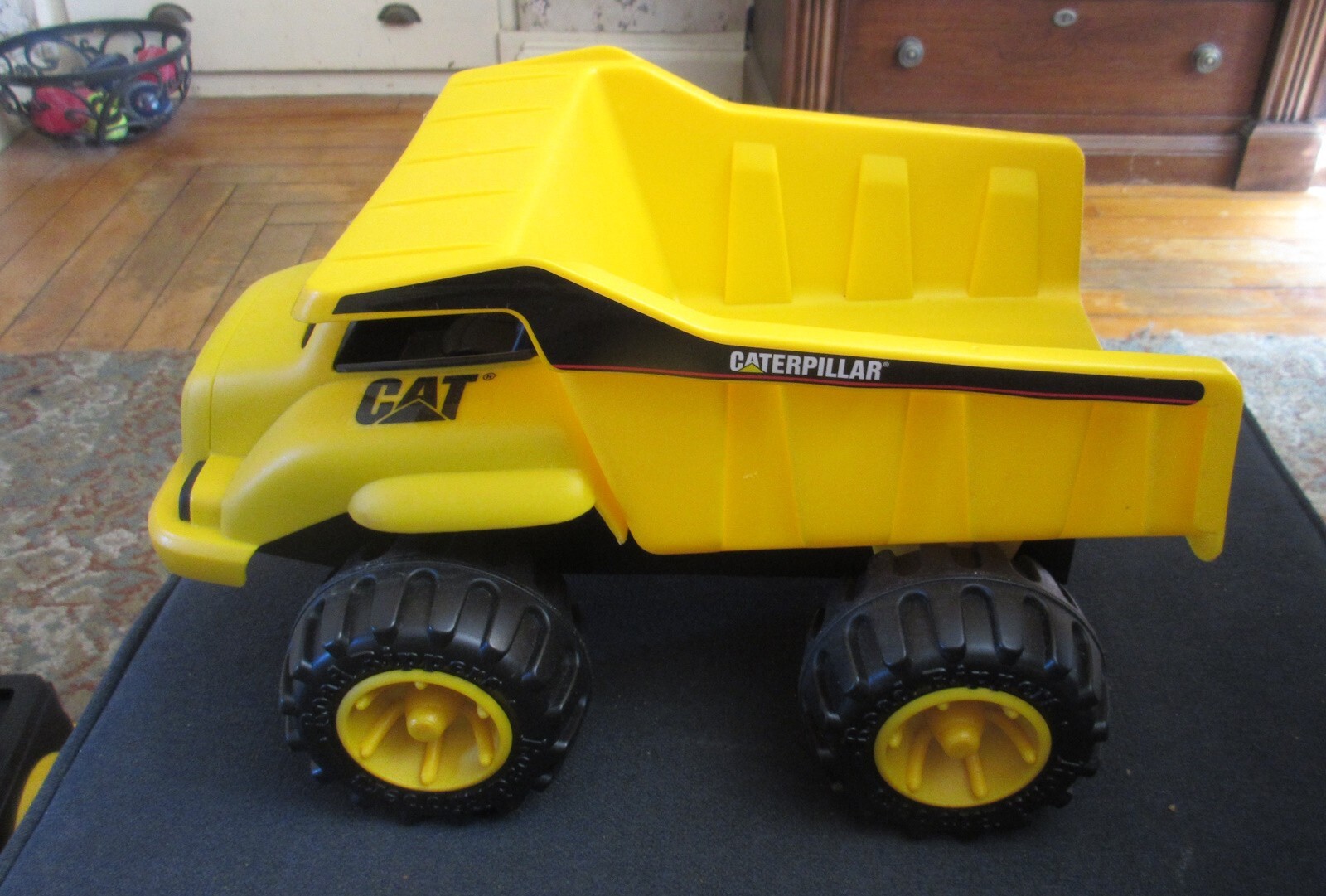 Toy State Caterpillar CAT Road Rippers Dump Truck Toy 1990’s Vintage