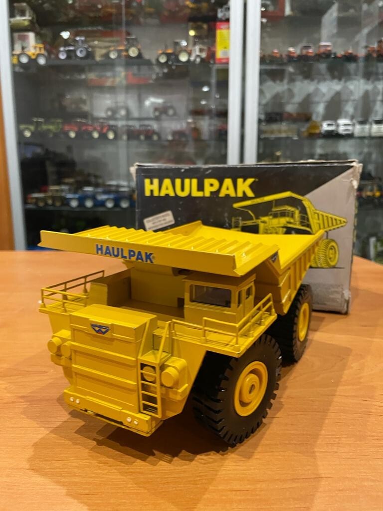 Dresser Haulpak limited edition rare
