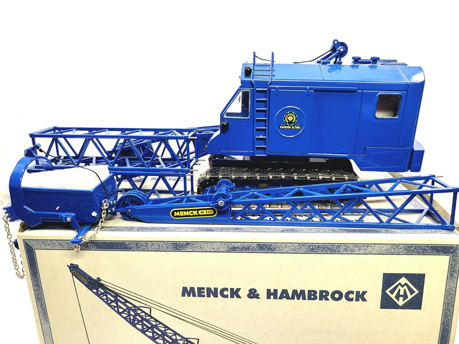 Menck & Hambrock Typ M 251 Dragline – NZG 1:50 Scale Diecast Model #470 New
