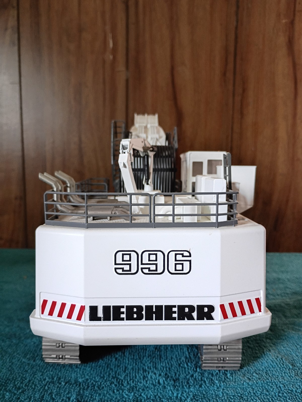 1:50 scale diecast Liebherr 996 excavator by Conrad