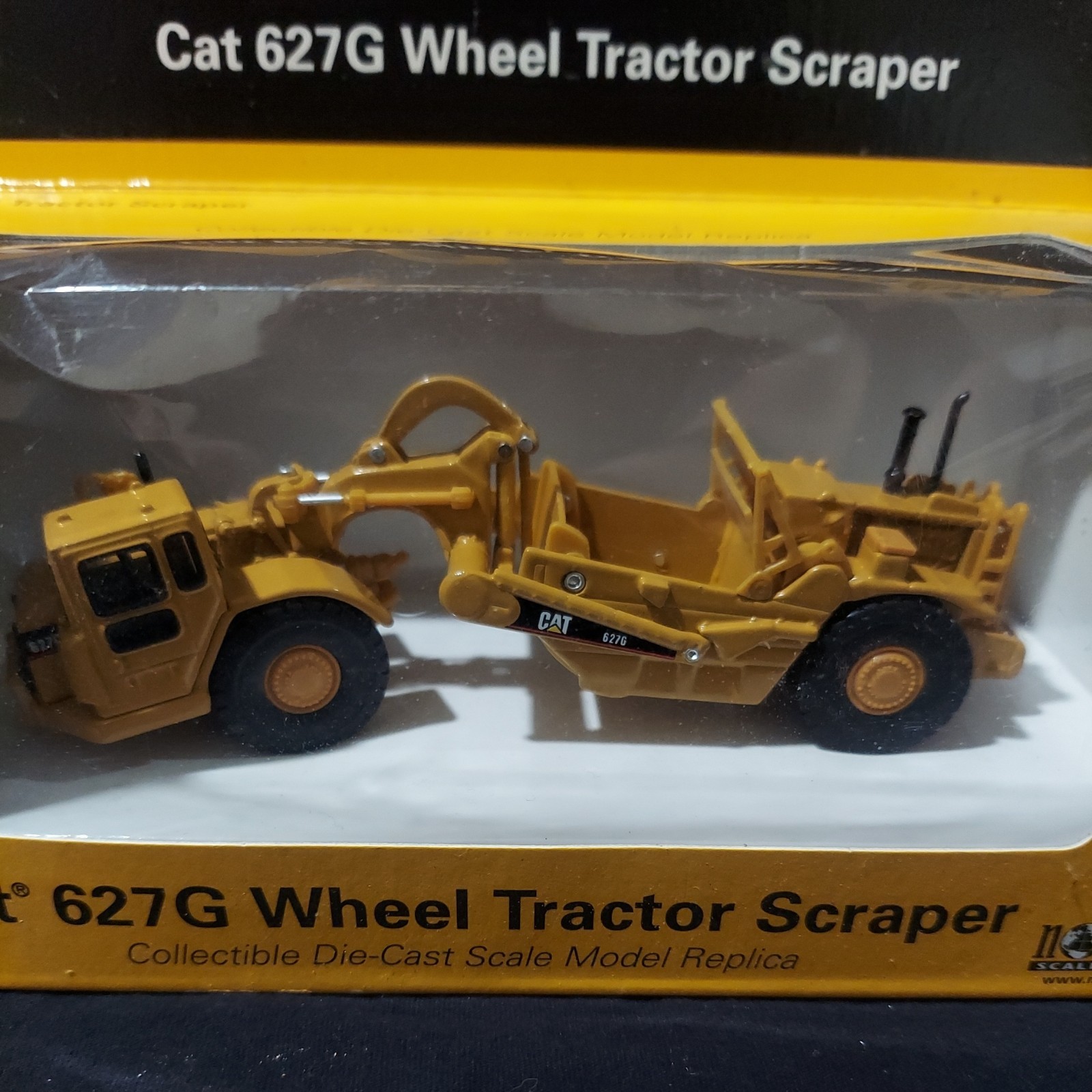 Norscot Cat 627G Wheel Tractor Scraper 55134 Collectible Die-Cast 1:87