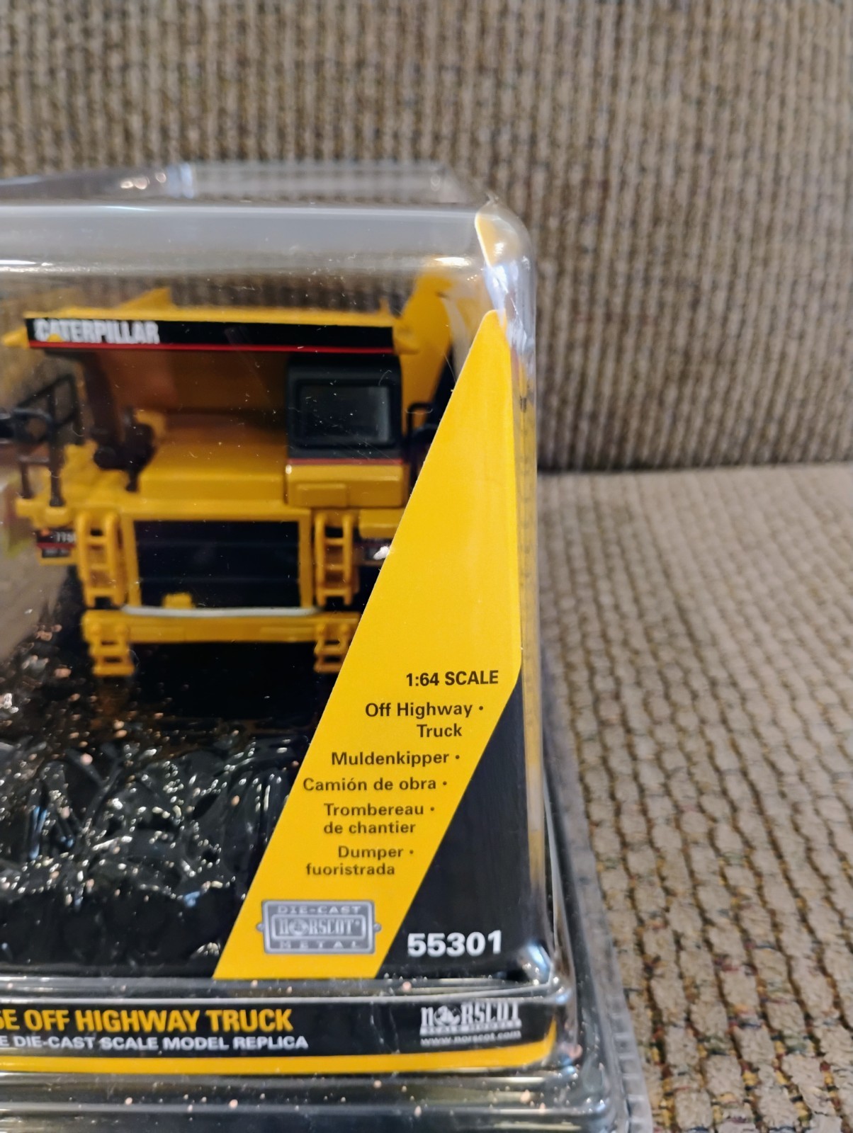 Norscot CAT 1:64775 E Off Highway Truck Die Cast 55301 NEW IN BOX