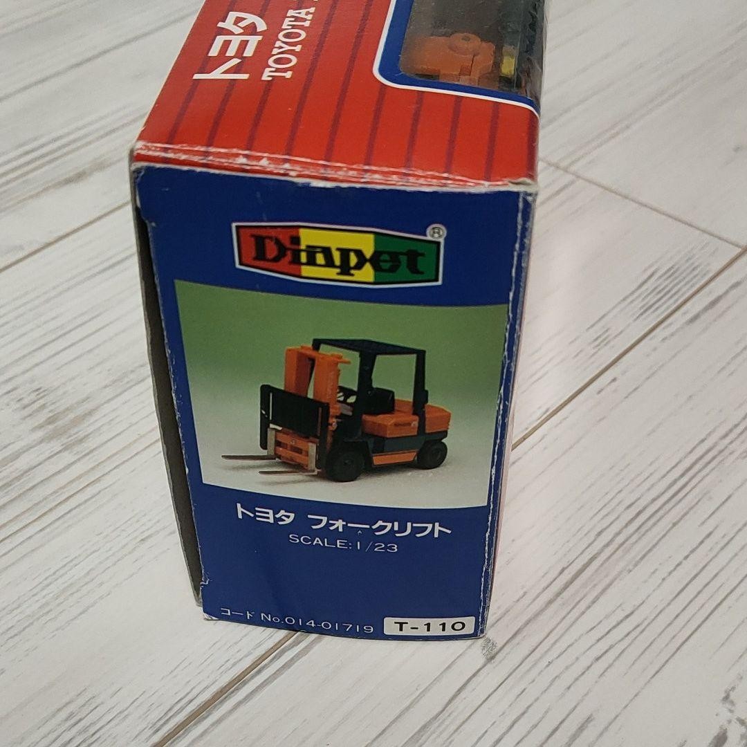 Toyota Forklift T-110 1/23 Scale Diecast Model Car Display Japan