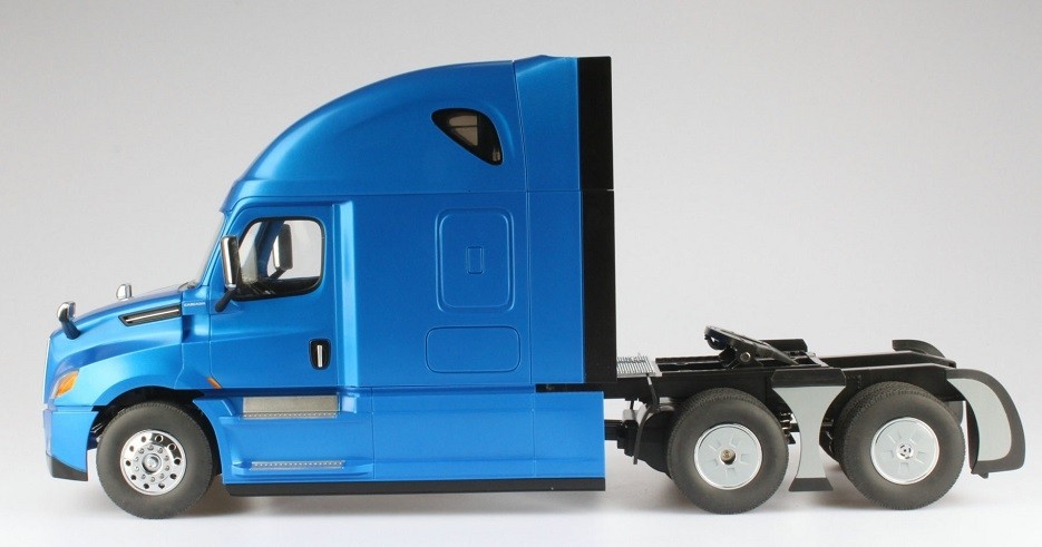 DIECAST MASTERS – Remote Control Solo Truck – CASCADIA 126 – 1/16 – DCM27006