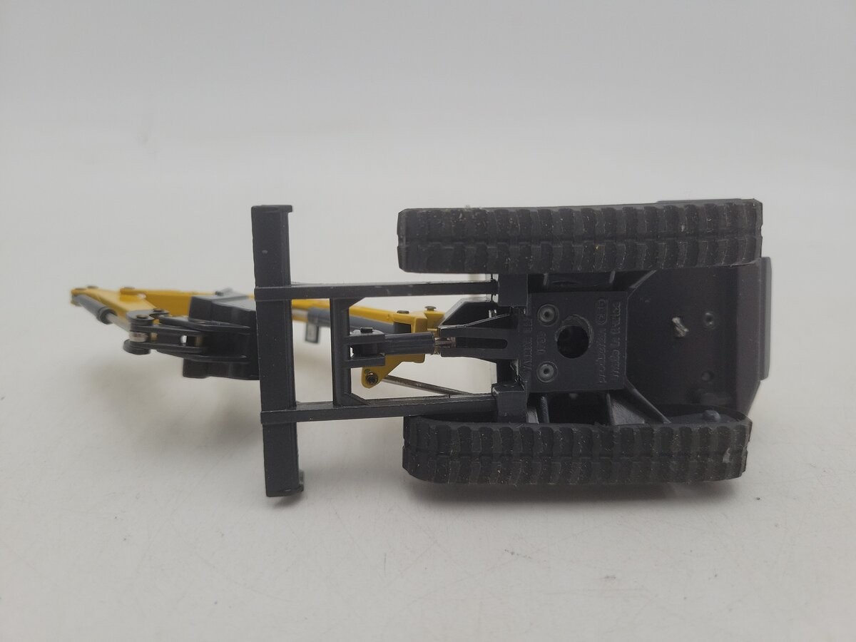 CEF 274 1:30 Scale Yanmar Ammann B27 Compact Excavator Diecast EX/Box