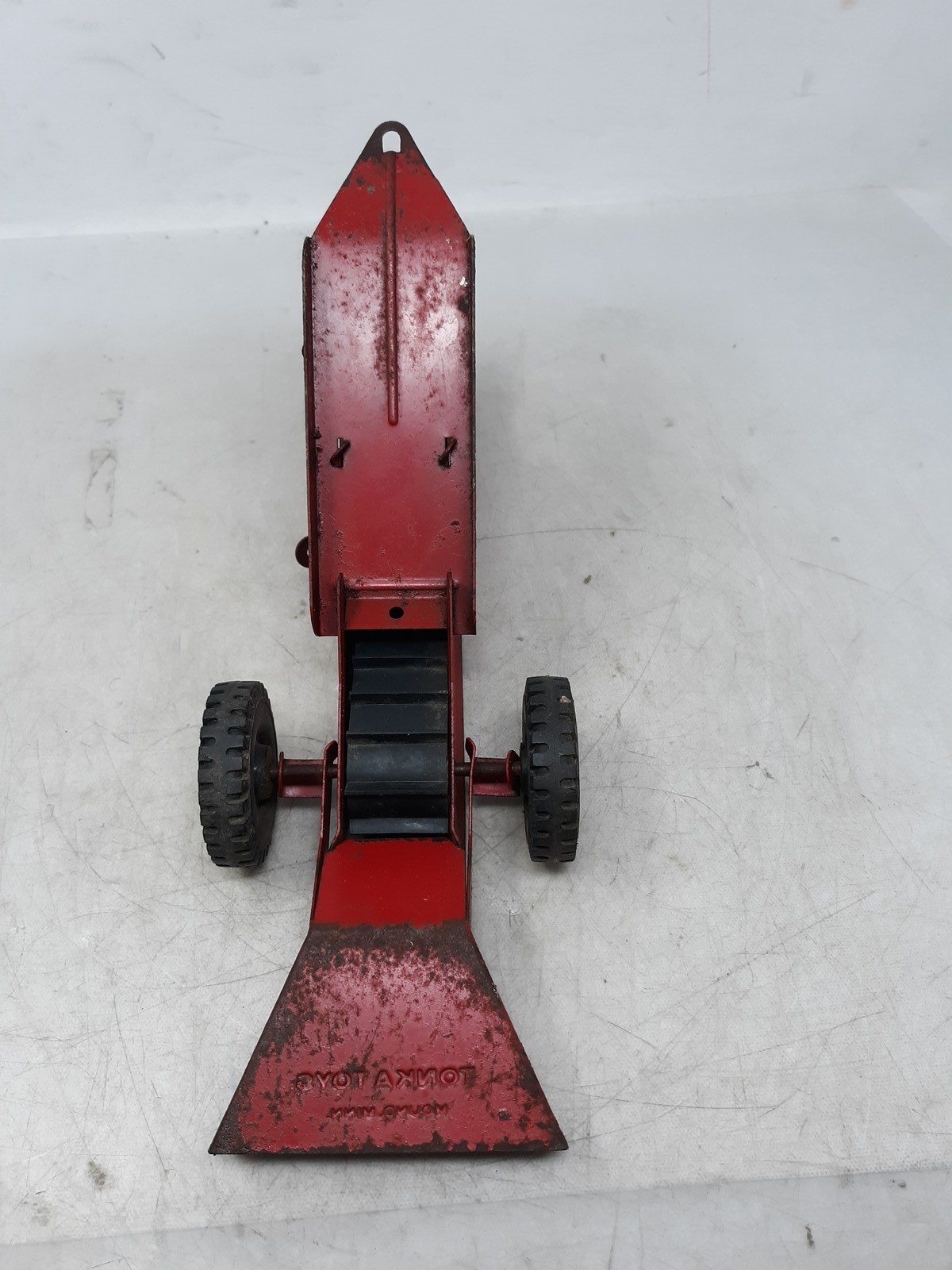 Vintage Tonka Red Sandloader – Pressed Steel Toy, 1950s-1960s Collectible