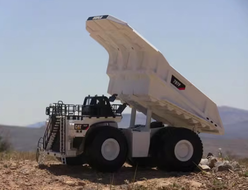 1:50 CAT 797F Off-Highway Truck Mine Dump Truck Construct Machine Diecast Model