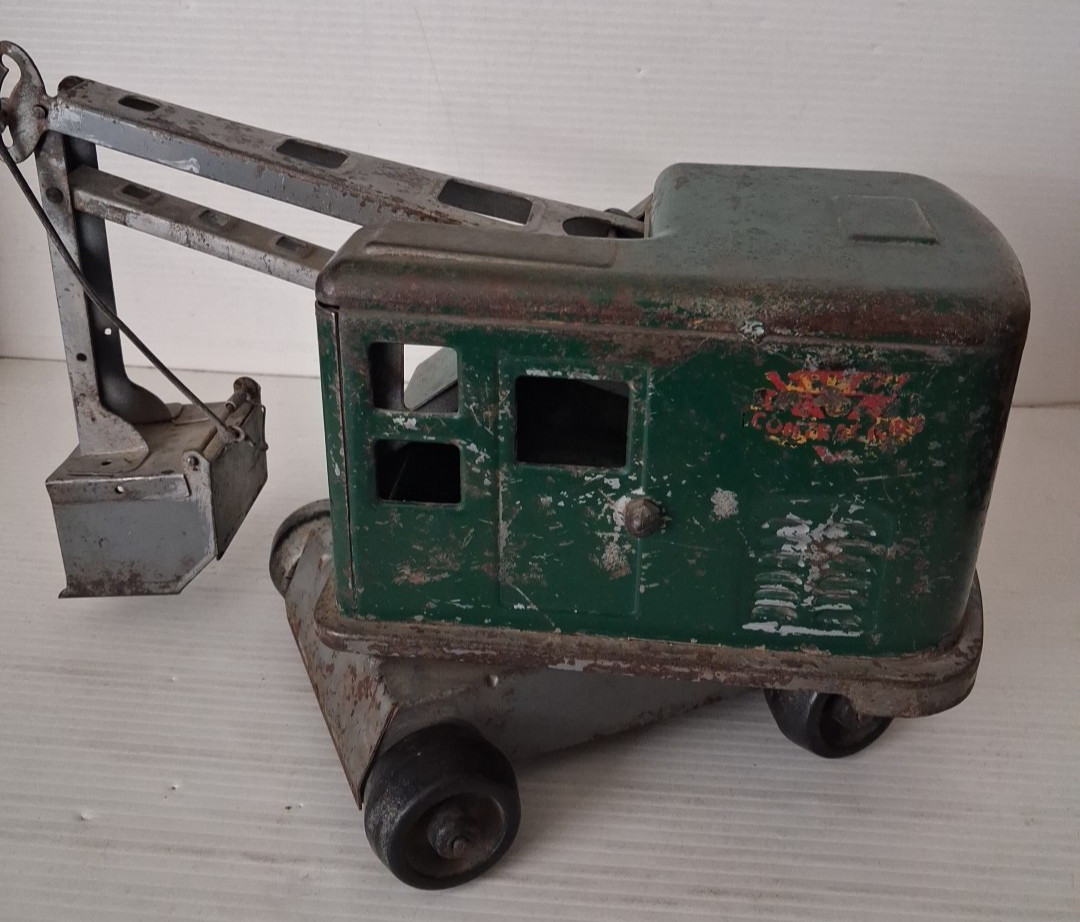 Marx Lumar Contractors Automatic Scoop Power Shovel Excavator Steel – GREEN