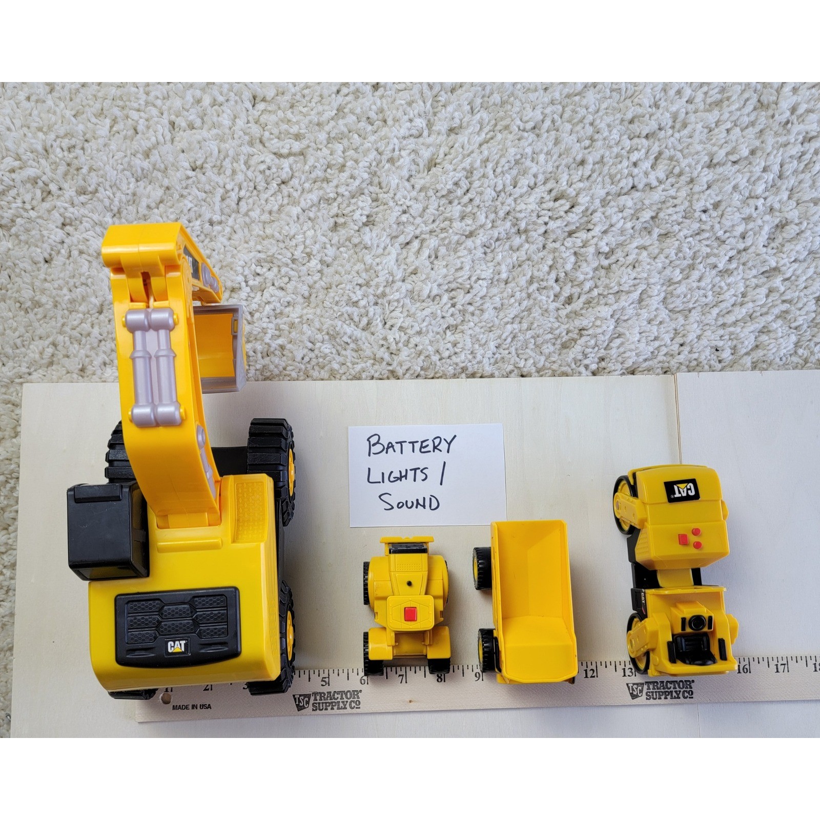 Caterpillar CAT Toy Construction Vehicle Lot Excavator Lights Sound 4pc