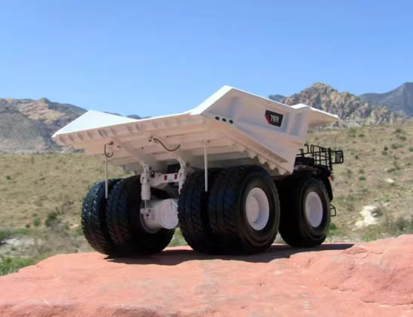 1:50 CAT 797F Off-Highway Truck Mine Dump Truck Construct Machine Diecast Model