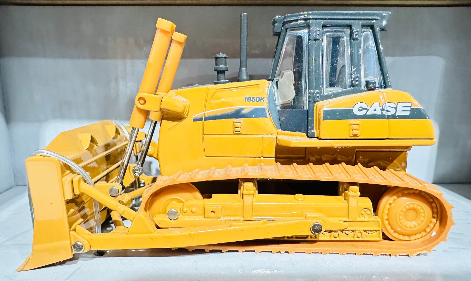 Case 1850K Dozer By Ertl 1/50th Scale