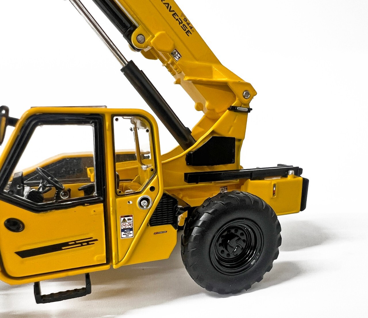 Pettibone Traverse T944X Telehandler – Weiss Bros 1:50 Scale Model #WBR036 New