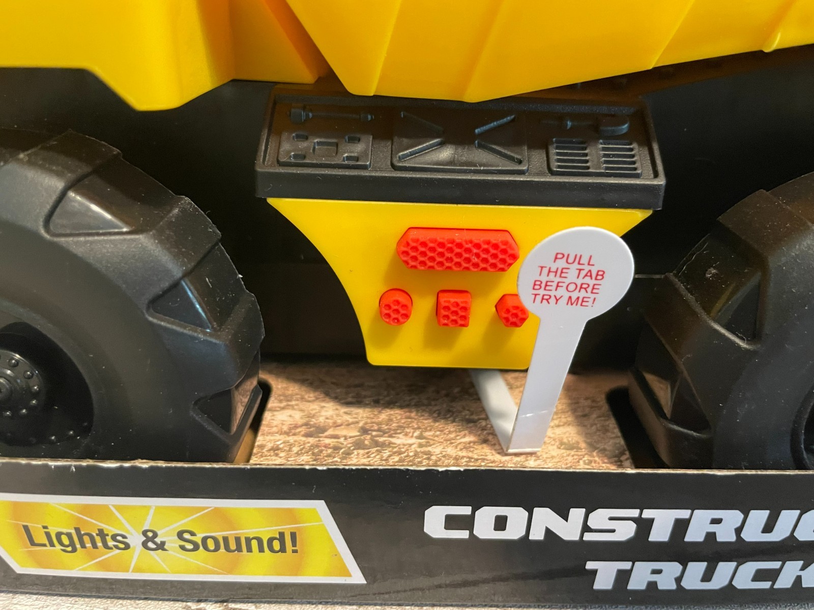 Dump Truck 10″ Light & Sound – Plus Mini Set of Construction Vehicles