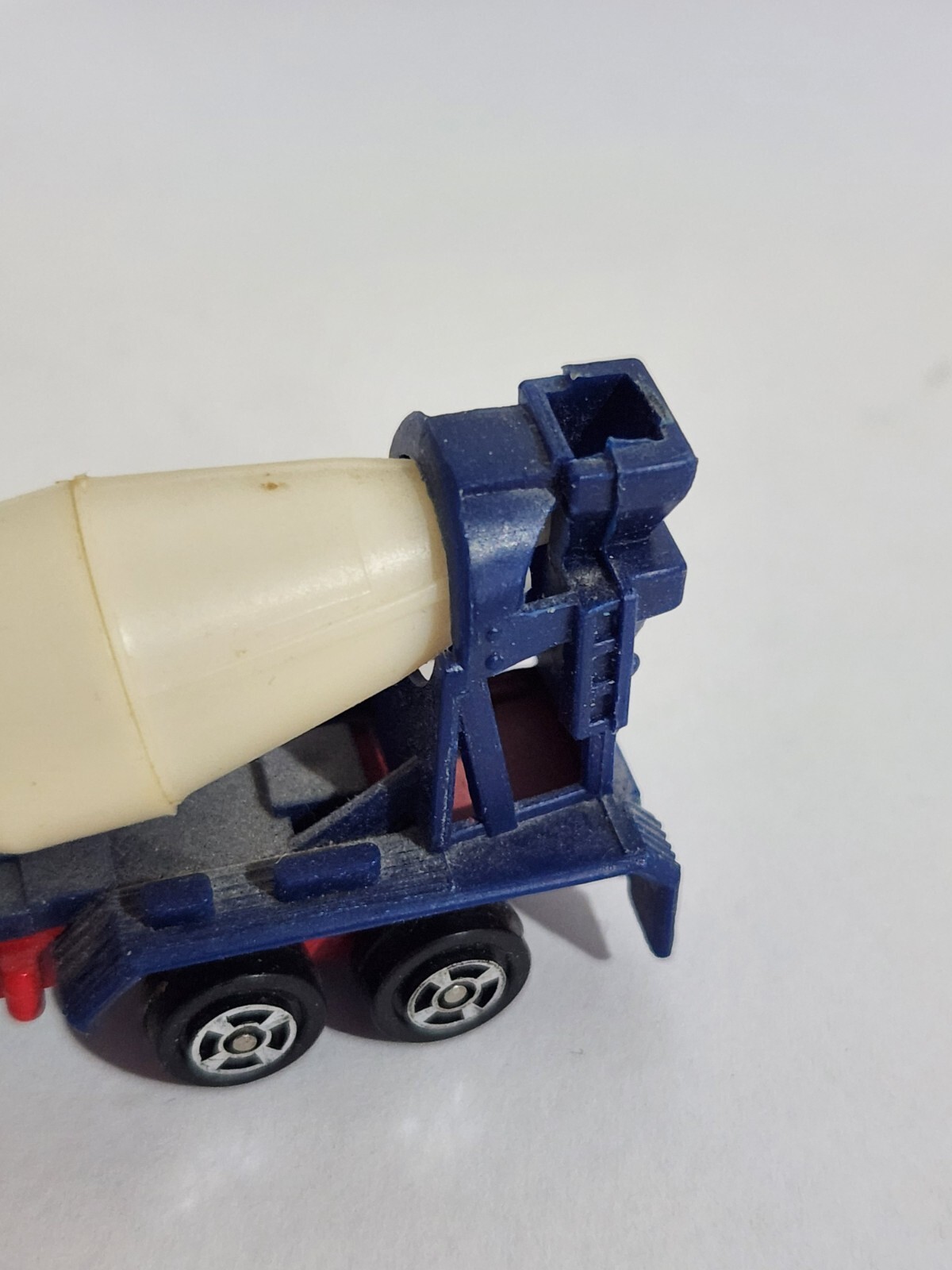 Construction Toys Vintage Lot 1/64 Crane, Dozer, Loader, Excavator, Cement Mixer