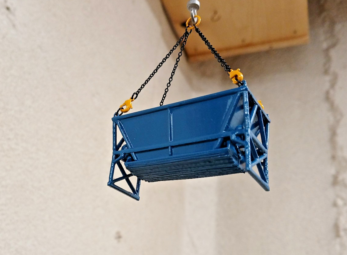 Concrete Hopper Closed Door 3D Printed In Sarens Blue Liebherr Yellow 1/87th