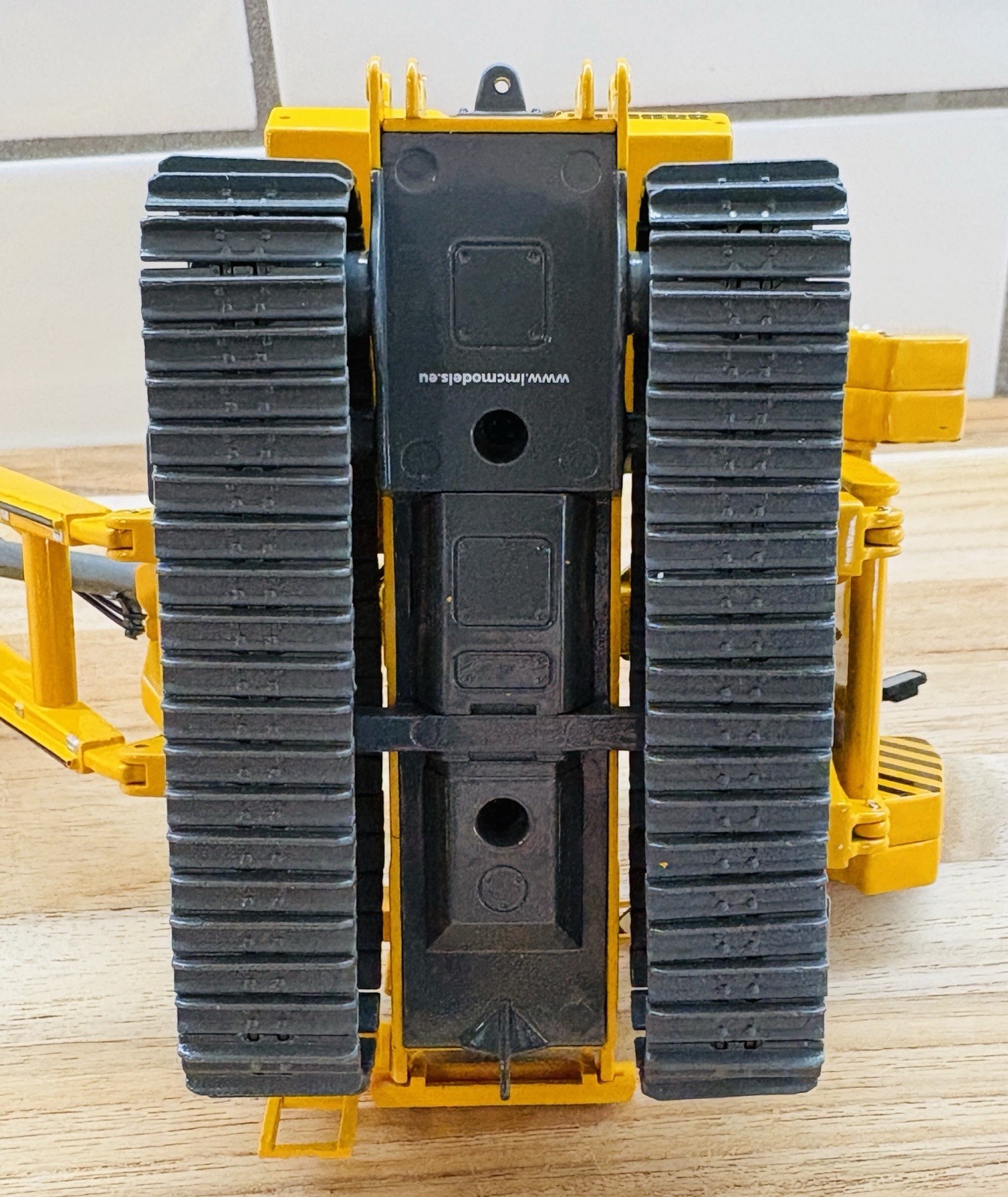 Liebherr RL 66 Pipe Layer Excavator Die Cast Collector Model 1/50 Scale Like New