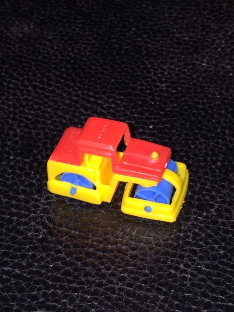 Miniature Plastic Steam Roller – Made in Taiwan (1978)