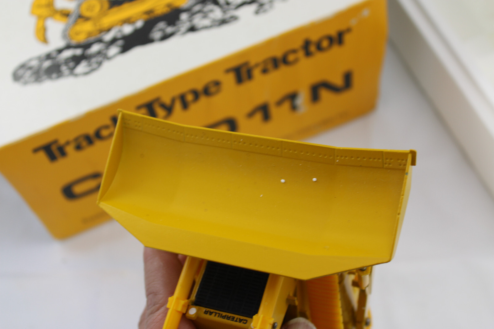 Diecast – Conrad 2852 – CAT D 11N Track-Type Tractor