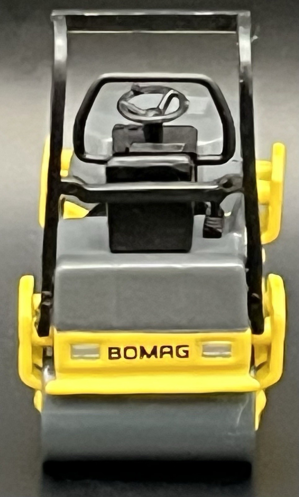 1:50 Bomag BW 120 AD-3 Vibratory Road Roller/Compactor NEW IN BOX (Rare to Find)