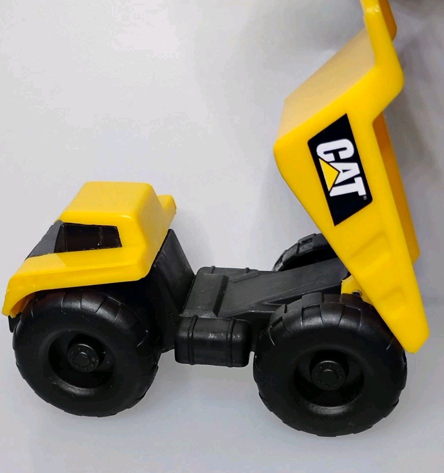 CAT Construction Little Machines Dump Truck Play Vehicle Cake Topper