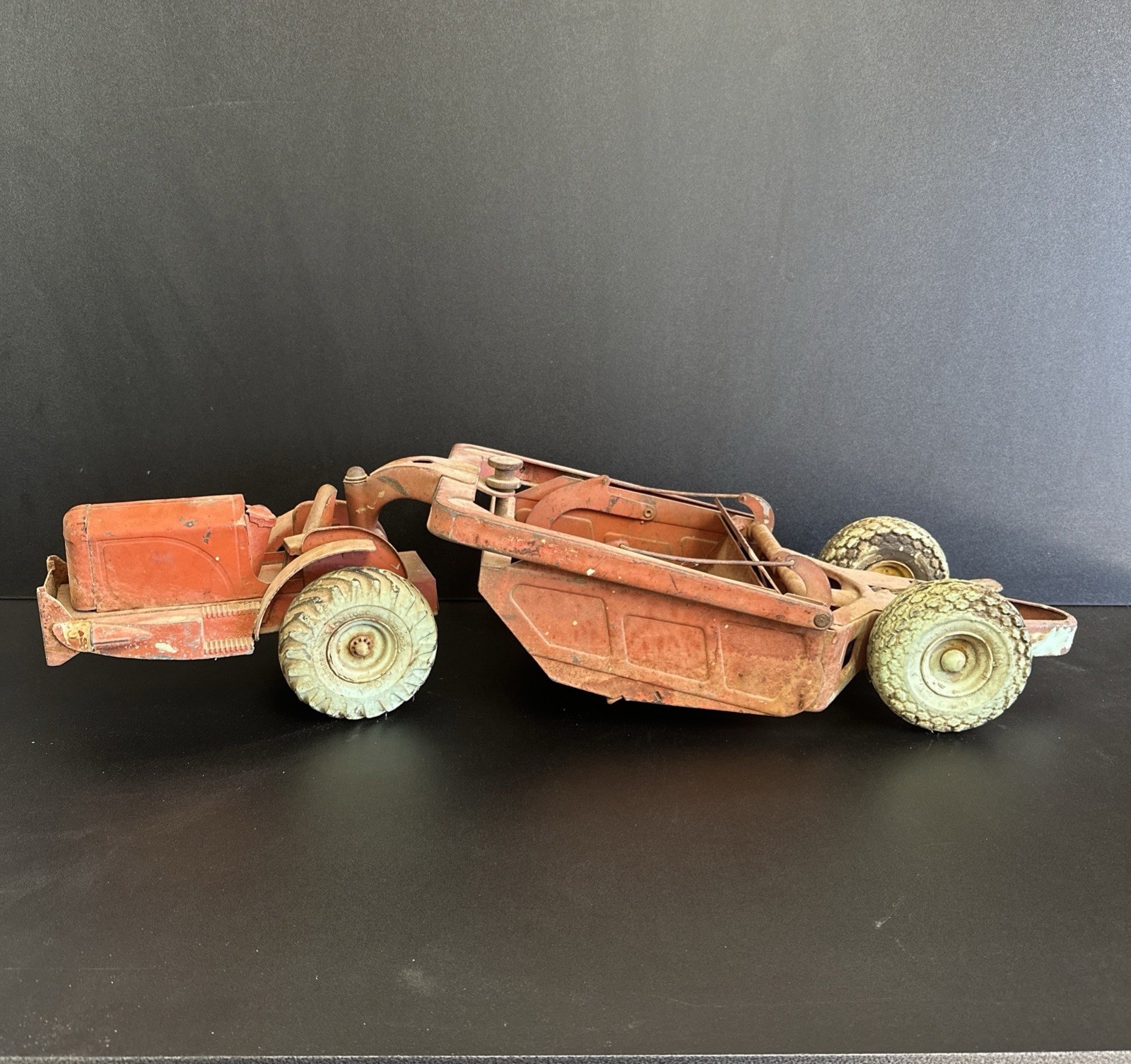 Doepke 1950’s Model Toys Heiliner Earth Mover Scraper 29” Vintage Metal