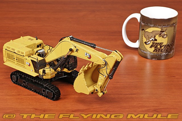 Diecast Masters 1:50 395 Excavator Cat 395 Large Hydraulic Excavator