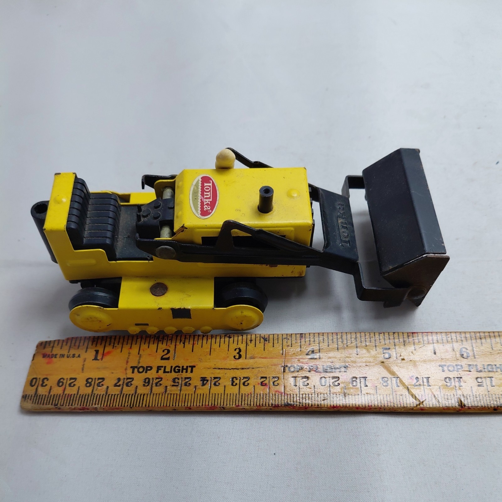 Vintage Tonka T-6 Front End Loader Yellow Metal Toy 70’s Parts or Repair