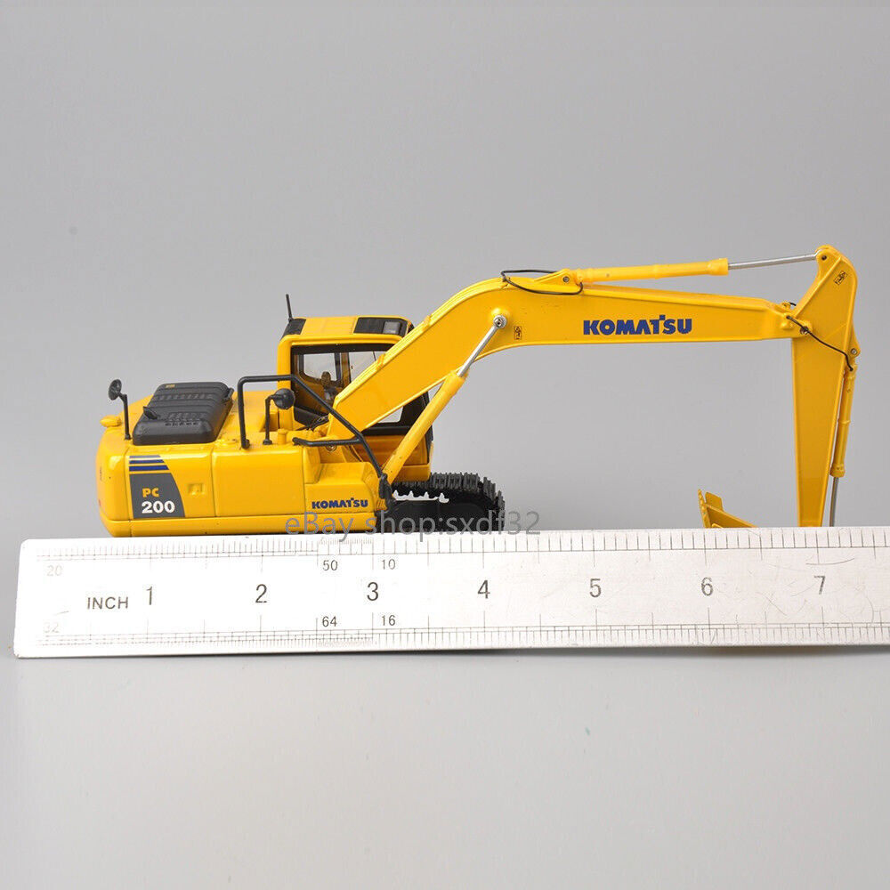 Komatsu PC200 Excavator Vehicle Model Alloy Diecast Construction Toy 1/50 Scale