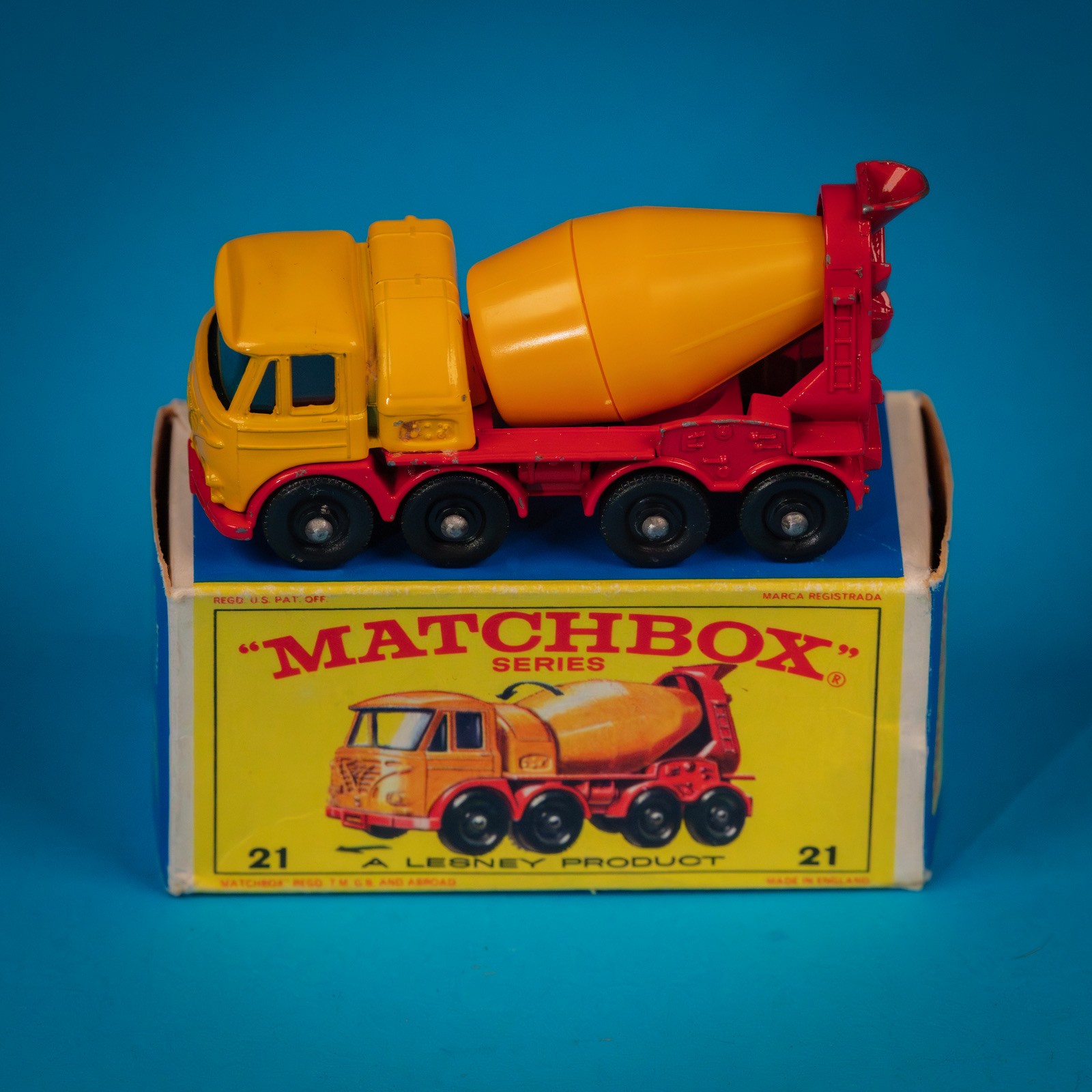 Matchbox Regular Wheels / MB 21 D1 Foden Concrete Truck / 1970 MIB / Super Clean