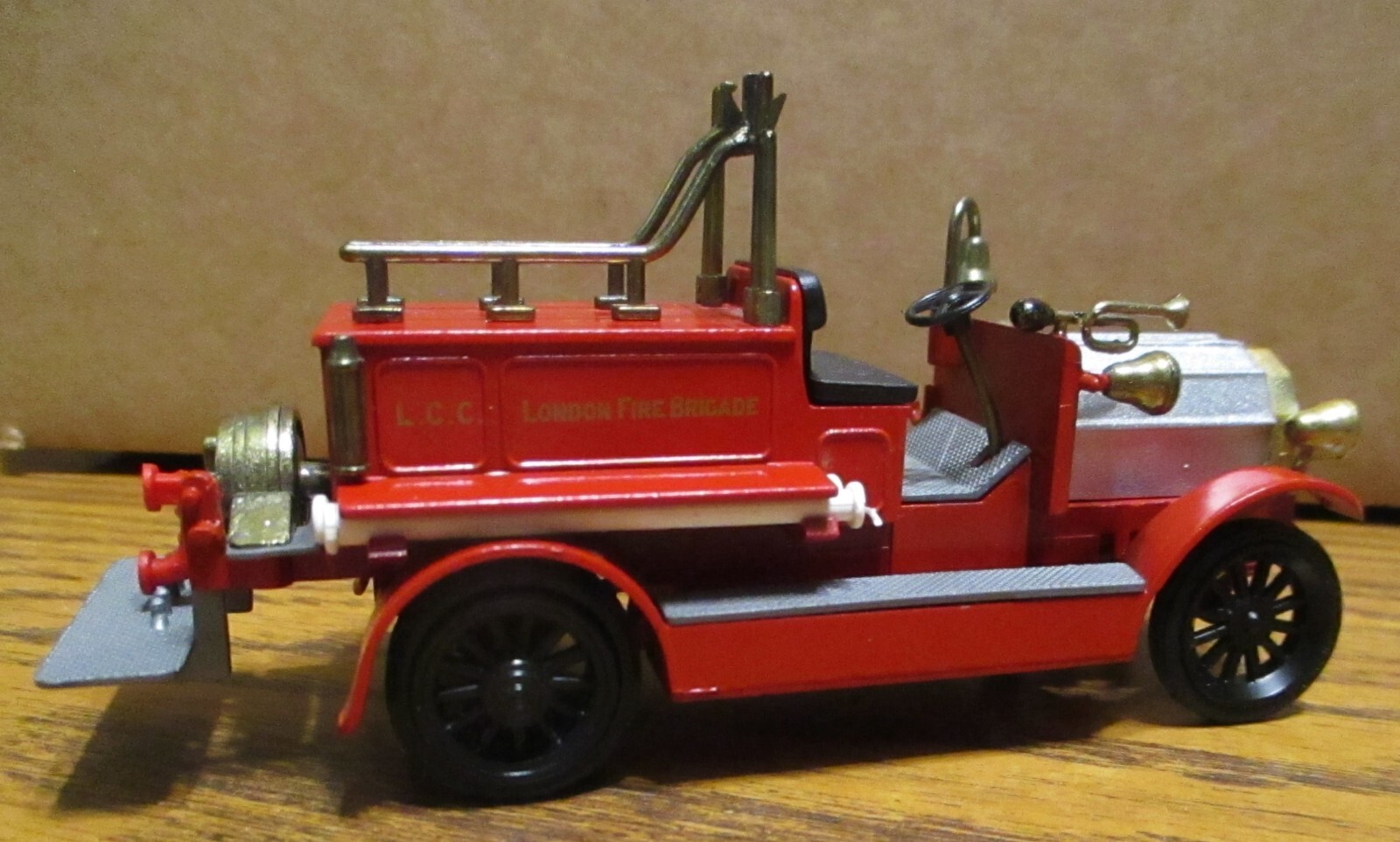 Conrad #1025 London Fire Brigade LCC Truck Engine 1:43 W Germany Die Cast Metal