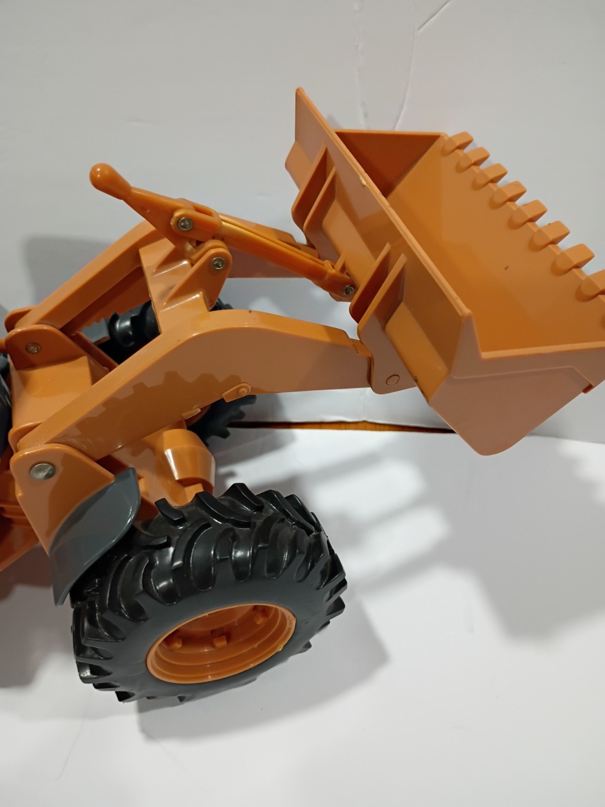 Ertl Case Front Wheel Loader Toy Articulated 2 Levers 1/16 Farm Farming