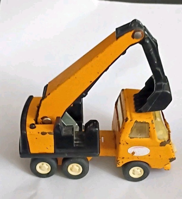 Vintage 1970s Tonka 55010 Toy Metal Excavator Backhoe 5.75″