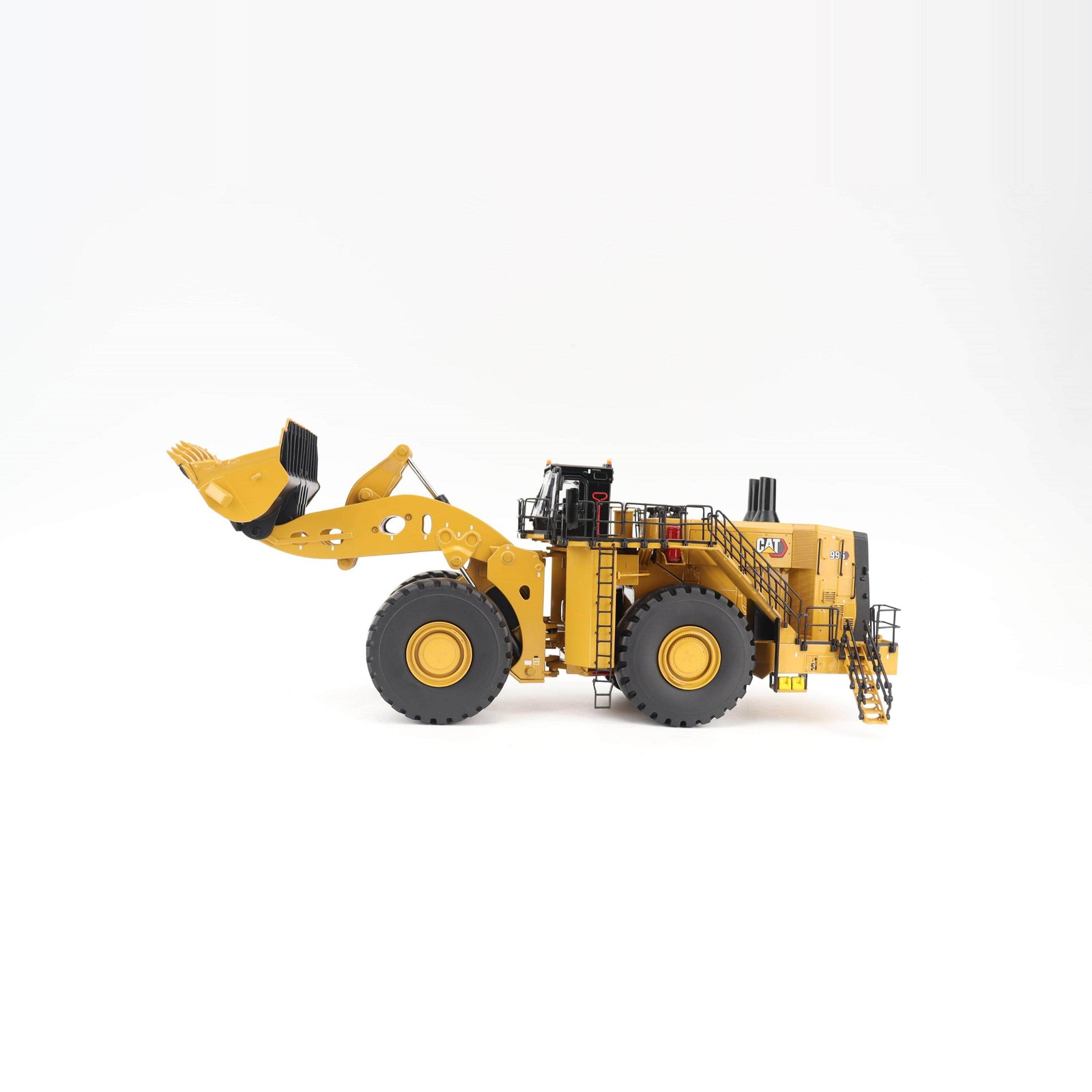DM1:50 CAT 995 Wheel Loader Alloy Engineering Vehicle Model 85716