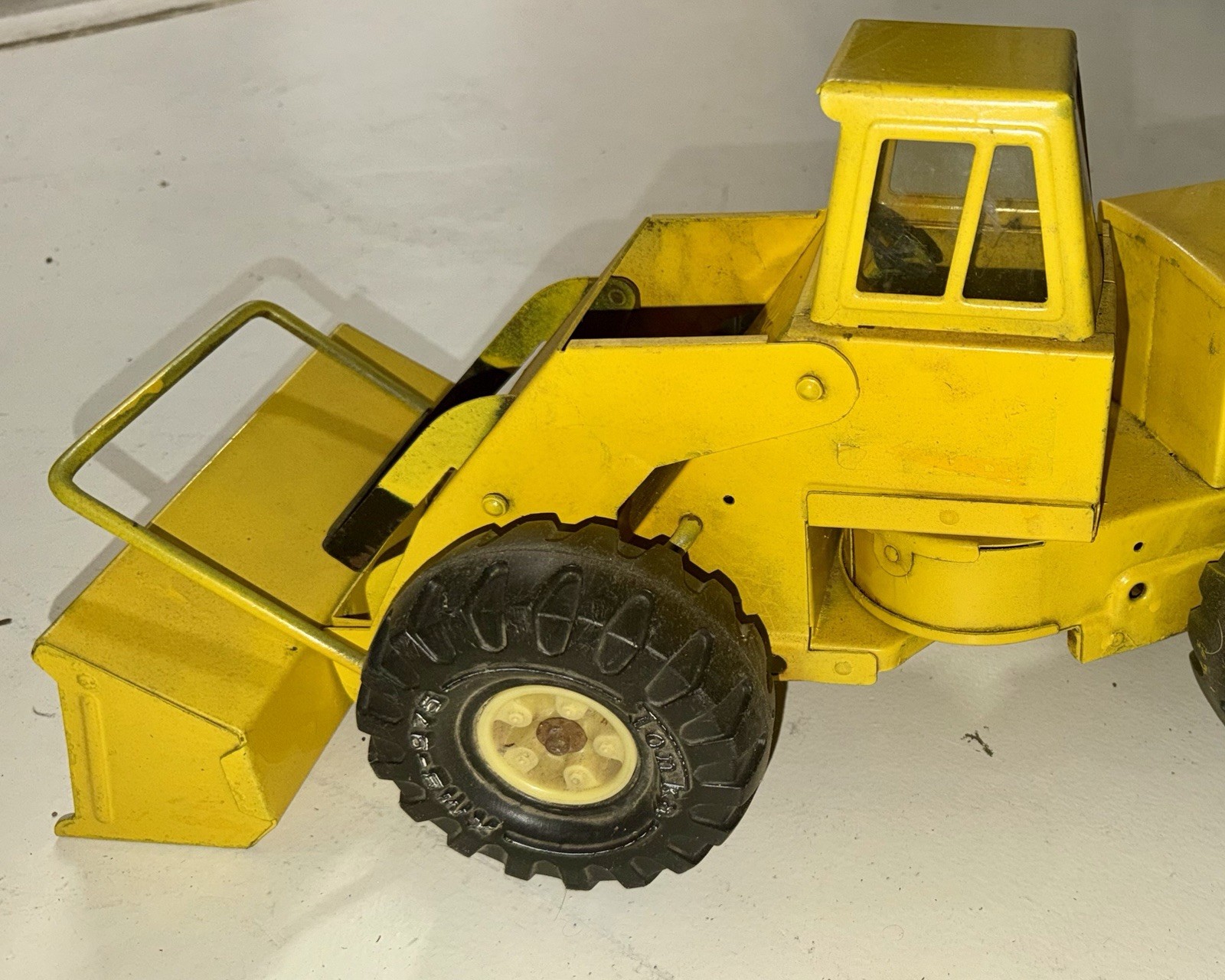 Vintage 70s Tonka Front End Loader