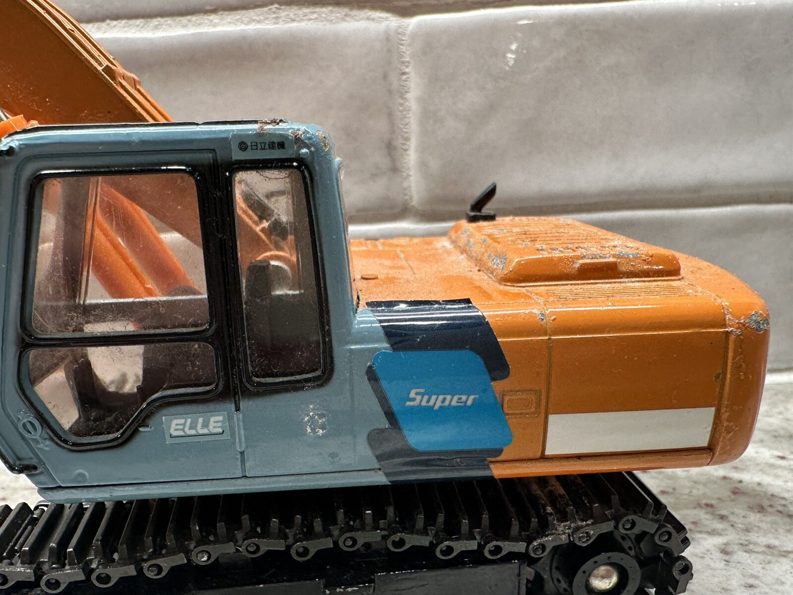 Vintage Novelty Hitachi Super EX200 Elle Excavator 1:40 Diecast Made In Japan