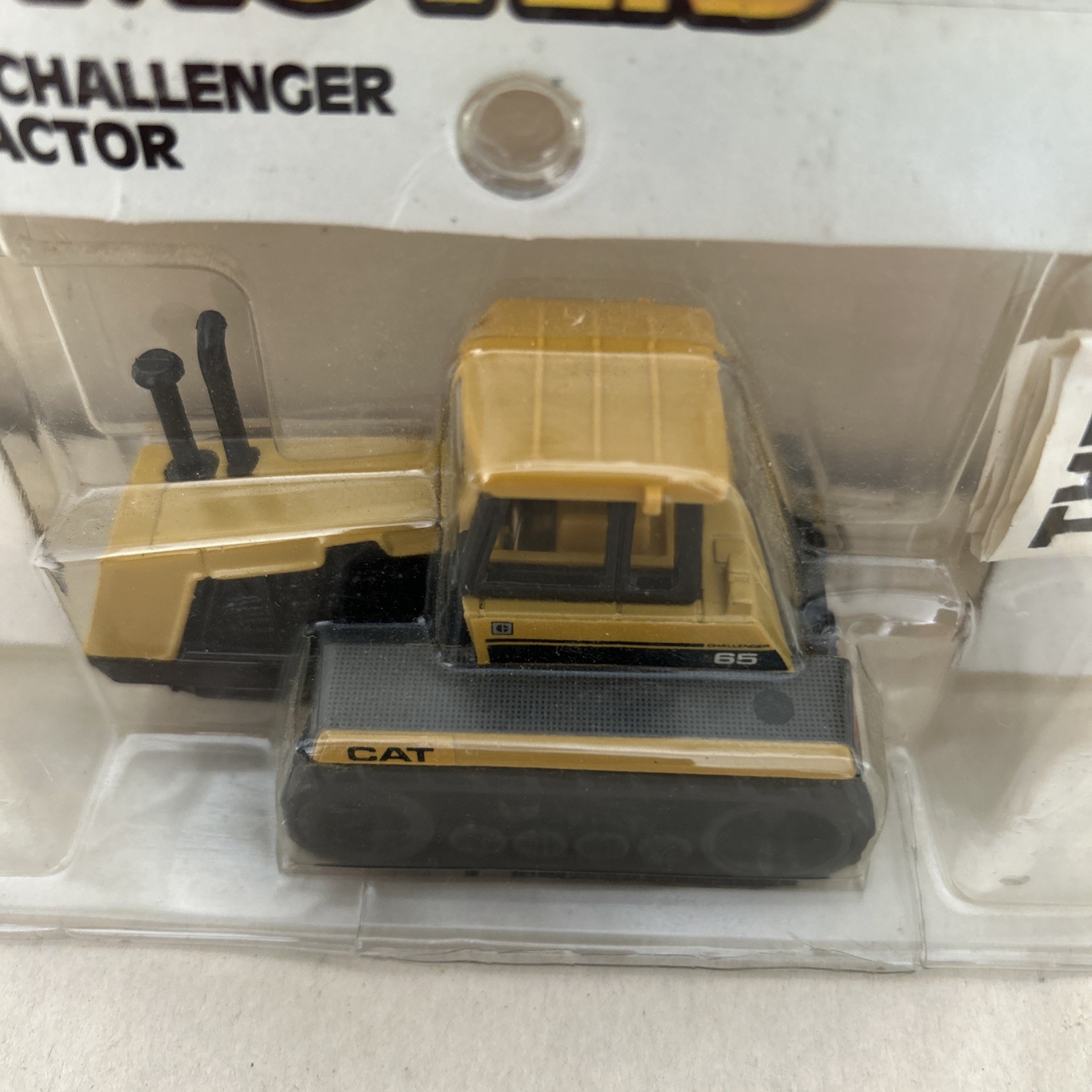 Ertl Mighty Movers Caterpillar Challenger 65 Tractor, 1:64, New in Box. Box 11