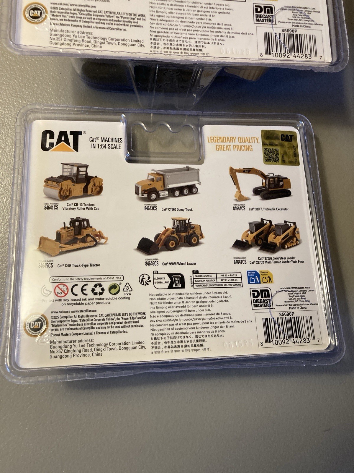 Diecast Masters 1/64 Caterpillar 272D2 Skid Steer 297D2 84647 + Excavator 84644