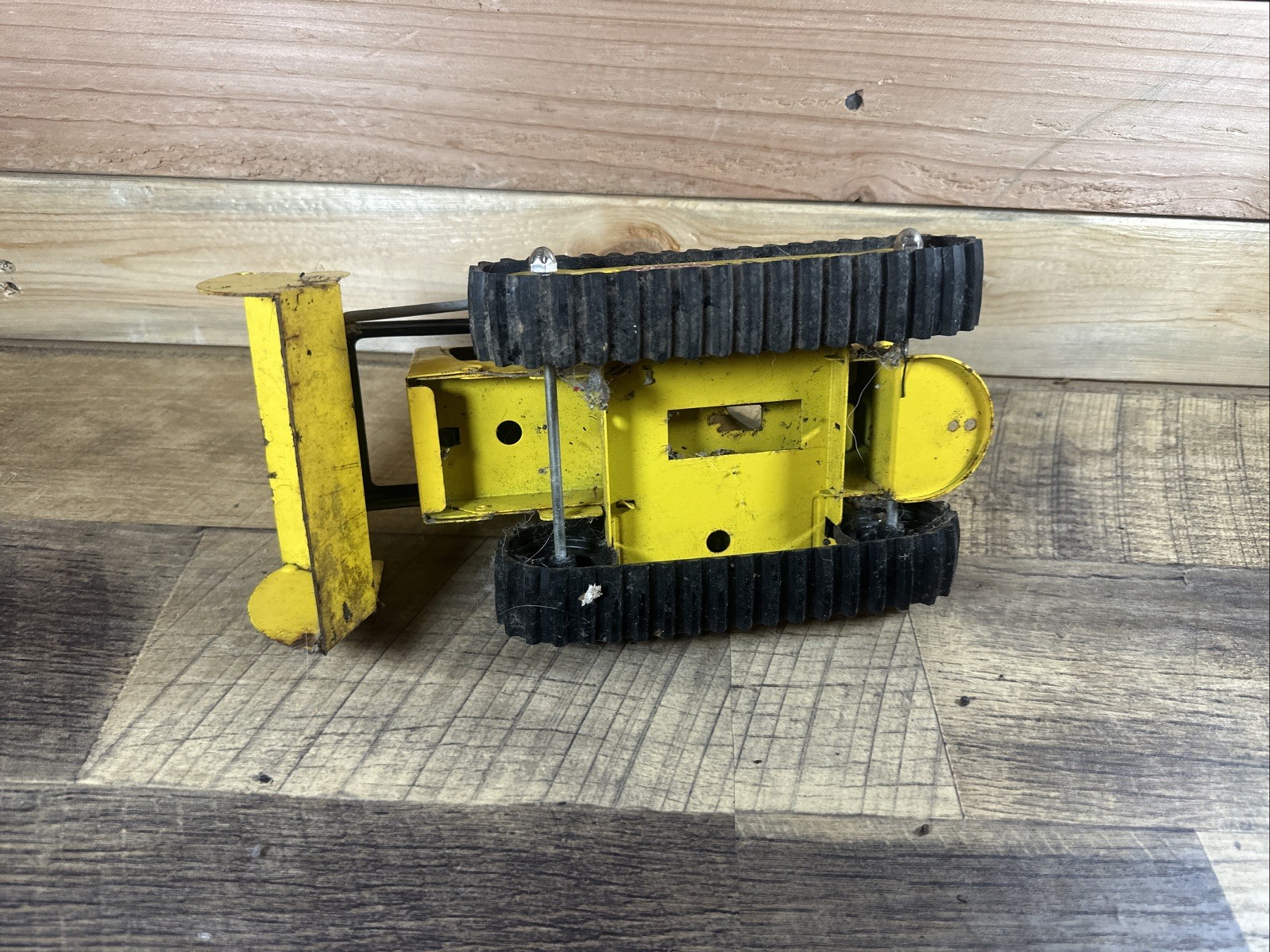 Vintage Tonka #352 Pressed Steel Yellow Loader